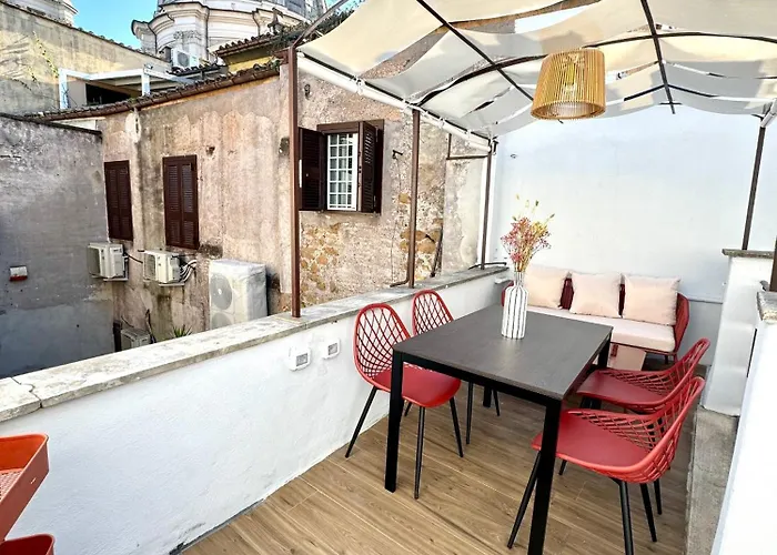 Apartamento Navona Penthouse - Attico Vista Cupola 4 Posti